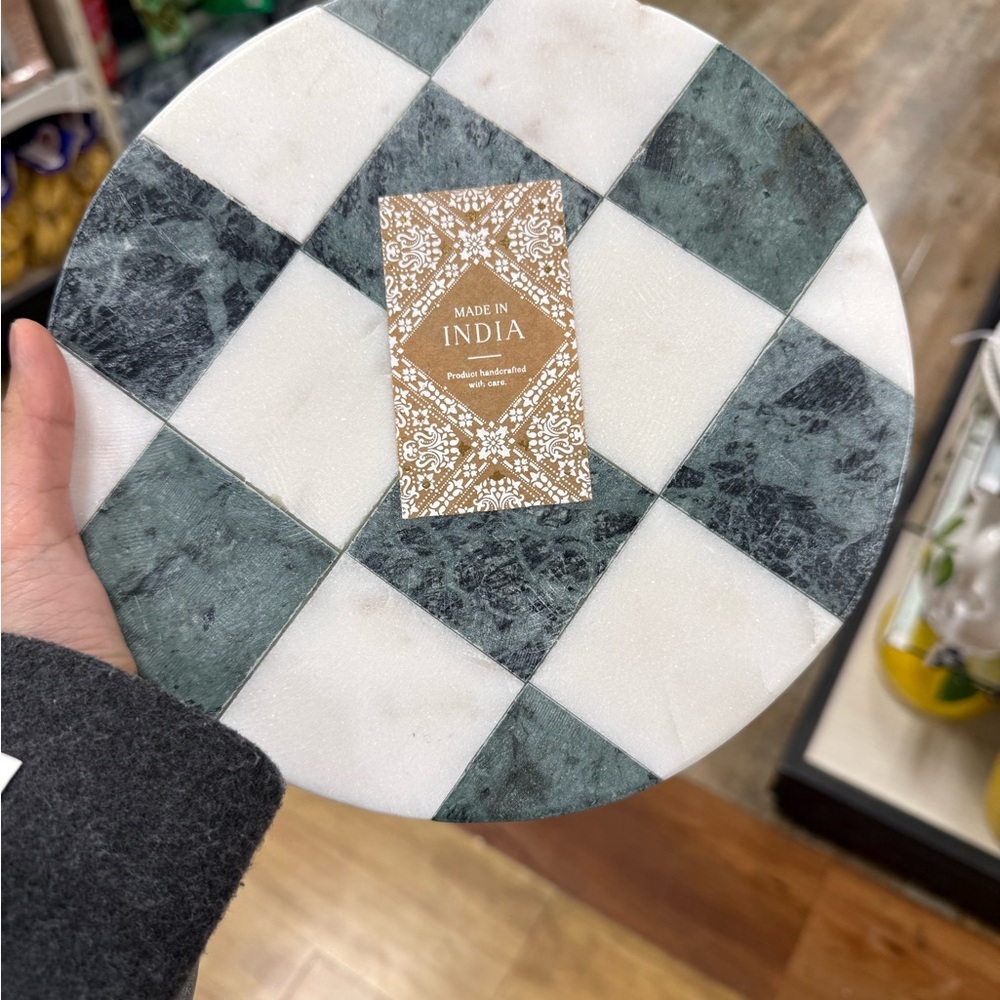 Marble Checkered Round Stand Heavy